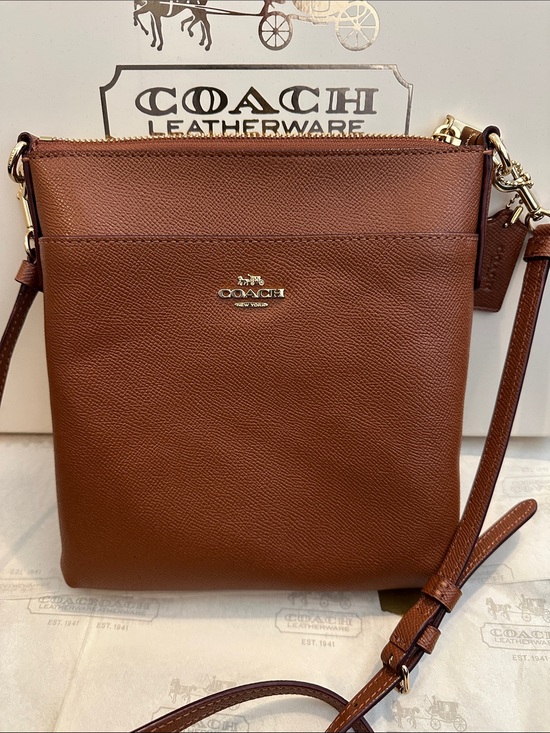 Coach Handbags - Coach crossbody